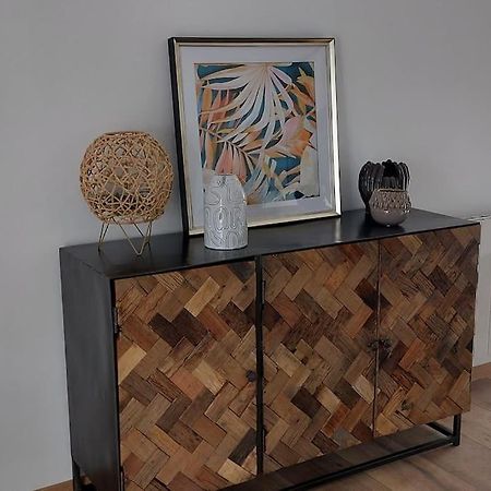 Gite Chez Marianne- La Halte Jurassienne Montmorot Kültér fotó